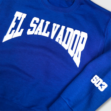 Cargar imagen en el visor de la galería, EL SALVADOR NIÑO CREWNECK UNISEX